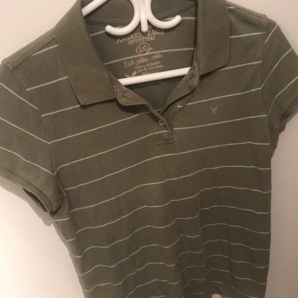 American Eagle Olive Striped Woman’s Polo great condition and material! - Picture 2 of 4